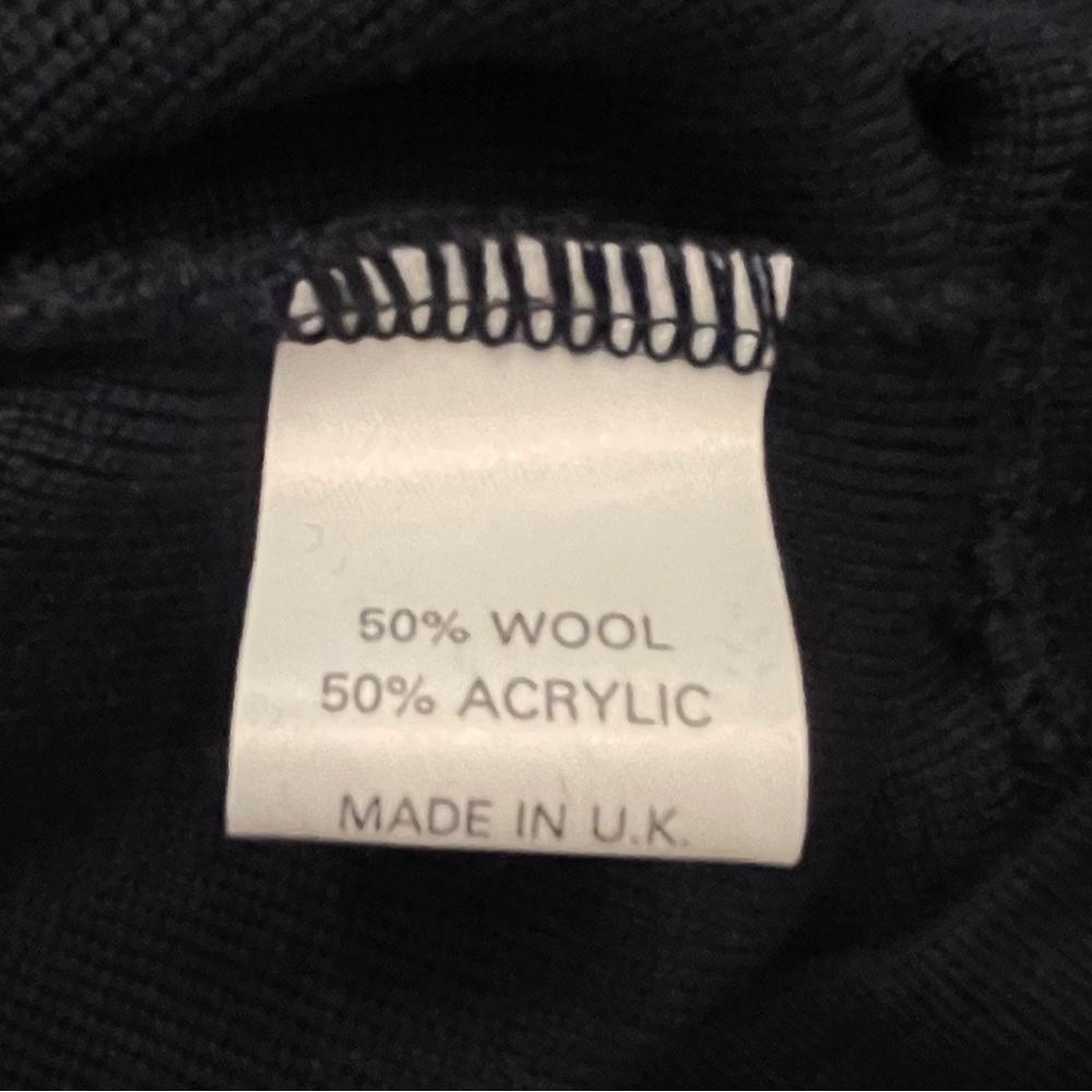 One Up Golf  Vintage Wool Navy Golf Sweater with Gold Turtleneck Women Small - Picture 6 of 13